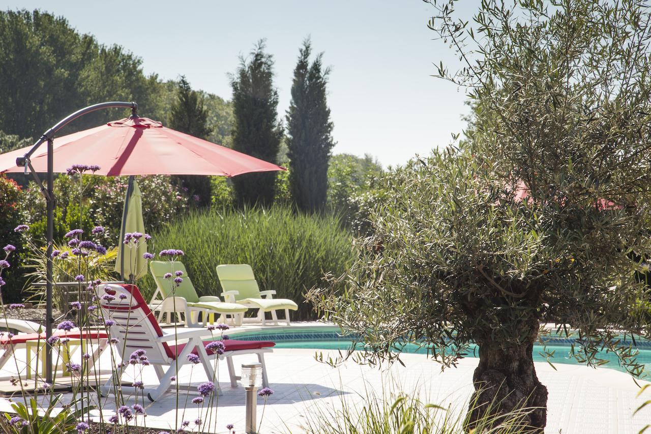 Bed and Breakfast Domaine Les Magasins à Bram Extérieur photo